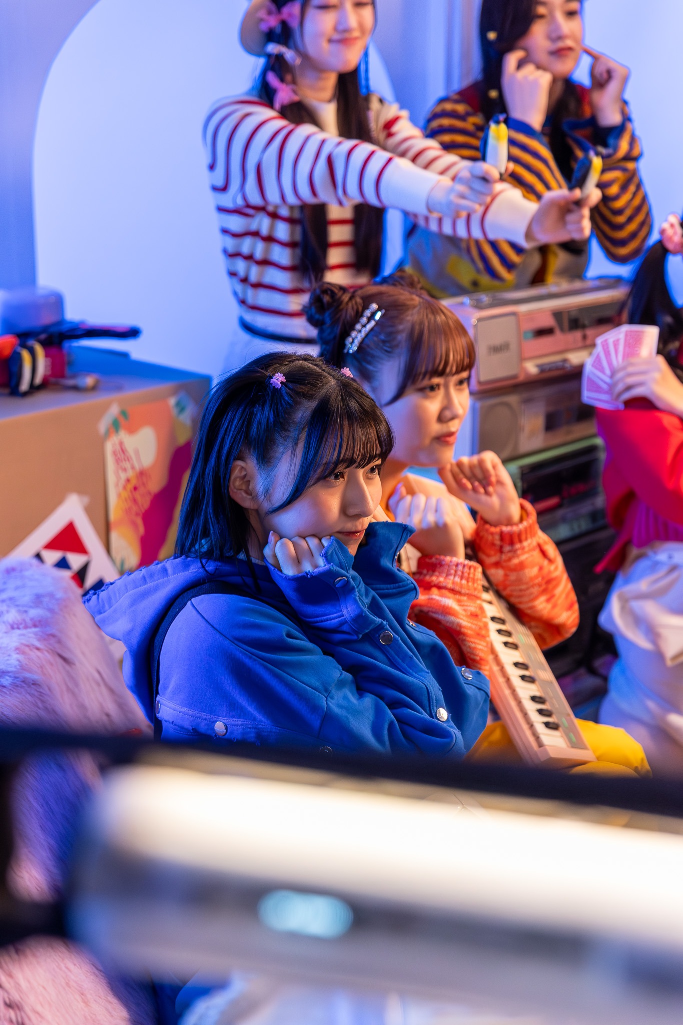 いぎなり東北産「沼れ！マイラバー」ミュージックビデオのメイキング写真。