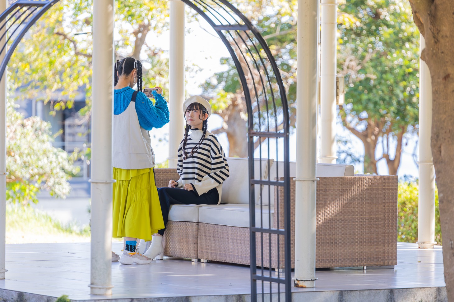 いぎなり東北産「沼れ！マイラバー」ミュージックビデオのメイキング写真。