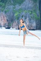 櫻井優衣の1st写真集「YUi」セブンネット限定版バックカバー。（撮影：佐藤佑一）