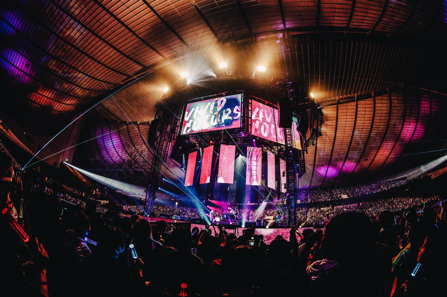 「ARENA TOUR 2024 UNDERGROUND」2月11日の国立代々木競技場第一体育館公演の様子。