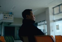 TOCCHI「Independent Era feat. HANG & 唾奇」ミュージックビデオよりTOCCHI。