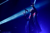 宇都宮隆（Vo）（Photo by Makiko Takada）