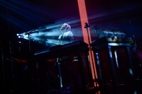 小室哲哉（Key）（Photo by Makiko Takada）