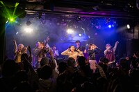 「lyrical school oneman live 2024 "1st Anniversary"」の様子。