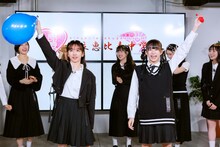 スペースシャワーTV「私立恵比寿中学『indigo hour』発売記念スペシャル」より。（撮影：曽我美芽）