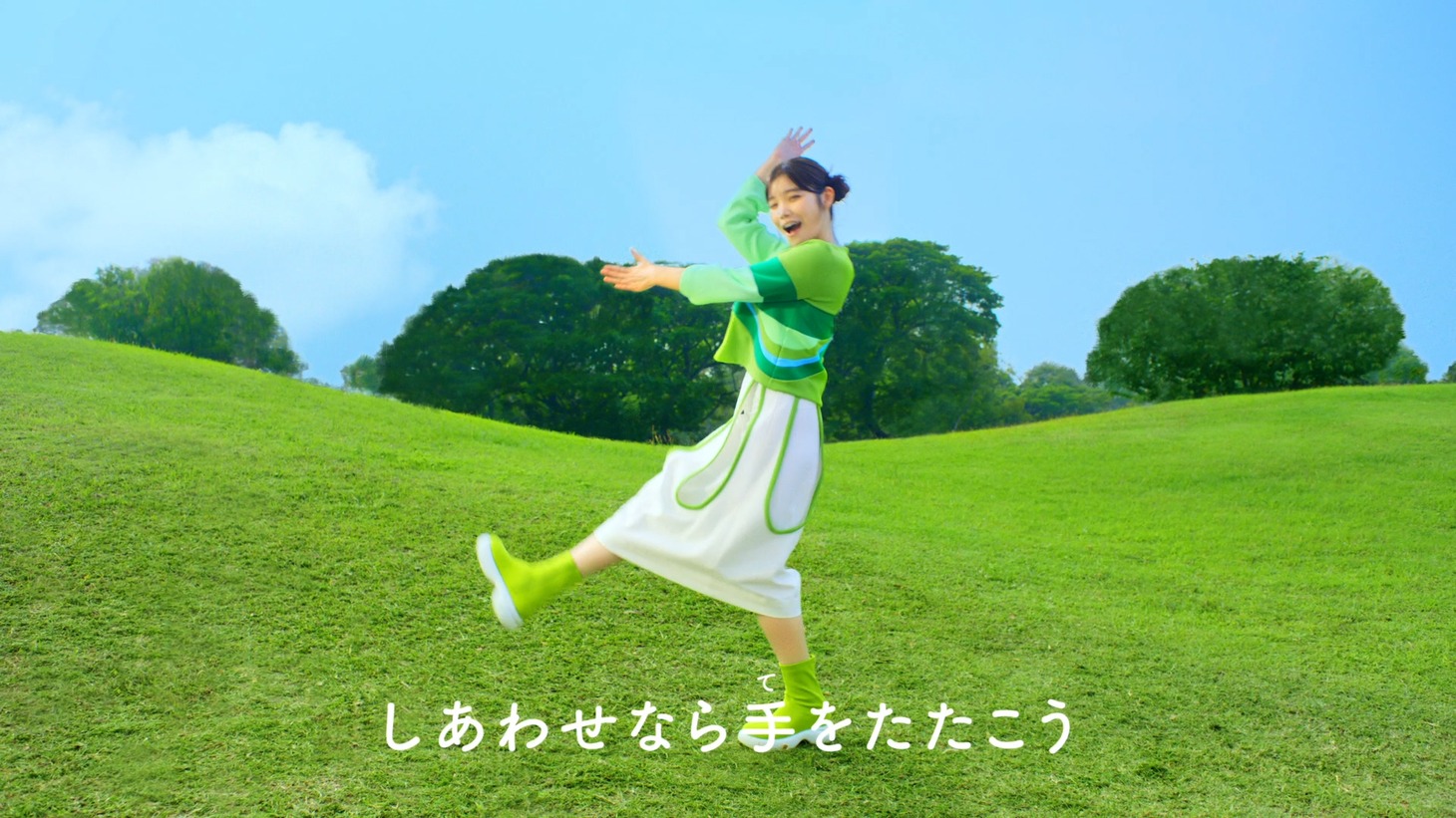 「い・ろ・は・す」新CMよりセントチヒロ・チッチ。
