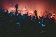 Tele（撮影：西槇太一）