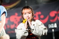 「東京のダンスIV」開催を懇願する日向ハル。（撮影：音楽ナタリー編集部）