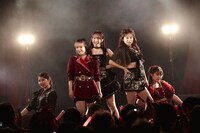 フィロソフィーのダンス（撮影：ヨシモリユウナ）