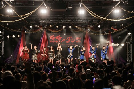 「東京のダンスIII ~東京女子流 × フィロソフィーのダンス~ byライブナタリー」の様子。(撮影:ヨシモリユウナ)