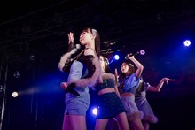 東京女子流（撮影：ヨシモリユウナ）