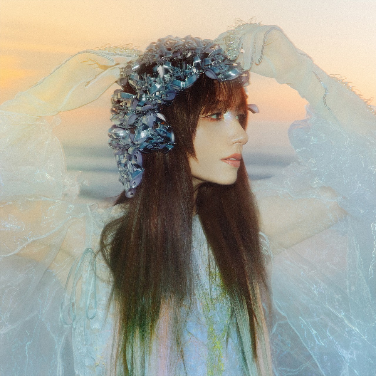 May J.「AURORA」ALBUM＋DVD盤ジャケット