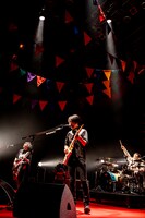 UNISON SQUARE GARDEN（Photo by Viola Kam［V'z Twinkle］）