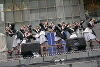 高嶺のなでしこ「美しく生きろ / 恋を知った世界」リリース記念イベントの様子。（撮影：林晋介）