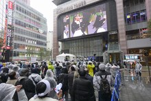 高嶺のなでしこ「美しく生きろ / 恋を知った世界」リリース記念イベントの様子。（撮影：林晋介）