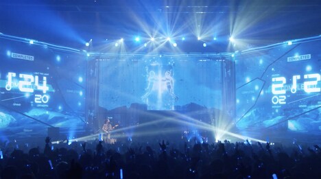 「Midnight Grand Orchestra 1st LIVE『Midnight Mission』」東京・豊洲PIT公演の様子。（撮影：鳥居洋介）(c)VIA / TOY'S FACTORY (c)2016 COVER Corp.