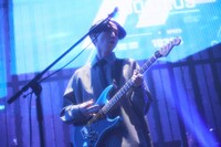 TAKU INOUE（撮影：鳥居洋介）(c)VIA / TOY'S FACTORY (c)2016 COVER Corp.