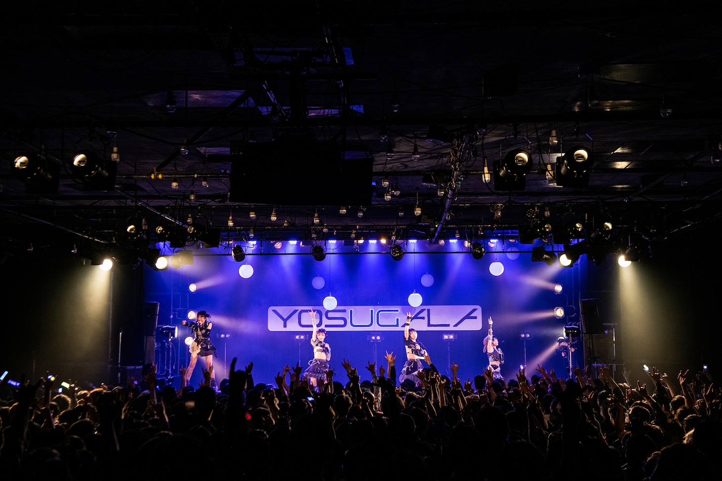 「yosugala oneman live『progress the night -LIQUIDROOM-』」の様子。