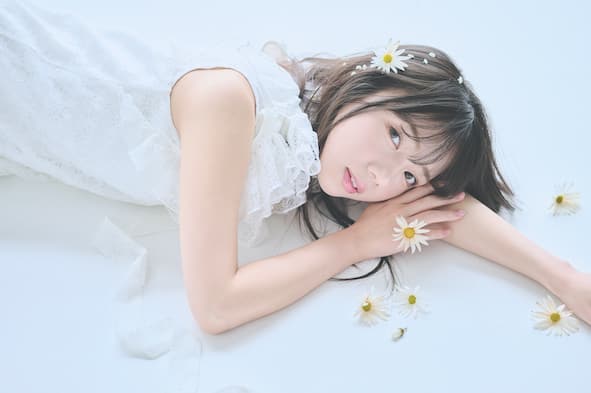 日向坂46・齊藤京子特集を「ar」で、写真集「とっておきの恋人」アザー 