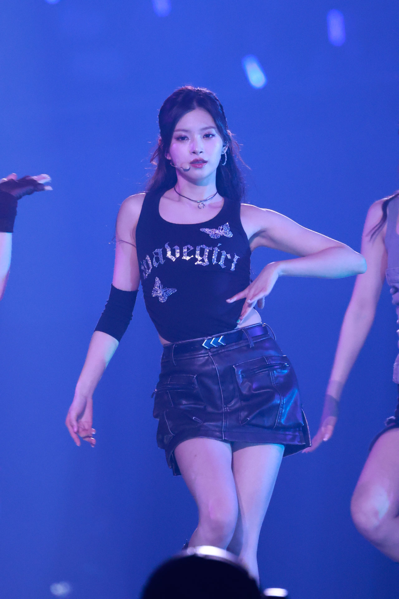 イロン（EVERGLOW）