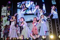 TEAM SHACHI「ライブハウスツアー2023-2024 WINTER～ライブスペクタクル！命短し、沸かせよ乙女～」東京公演の様子。（撮影：ヨシモリユウナ）