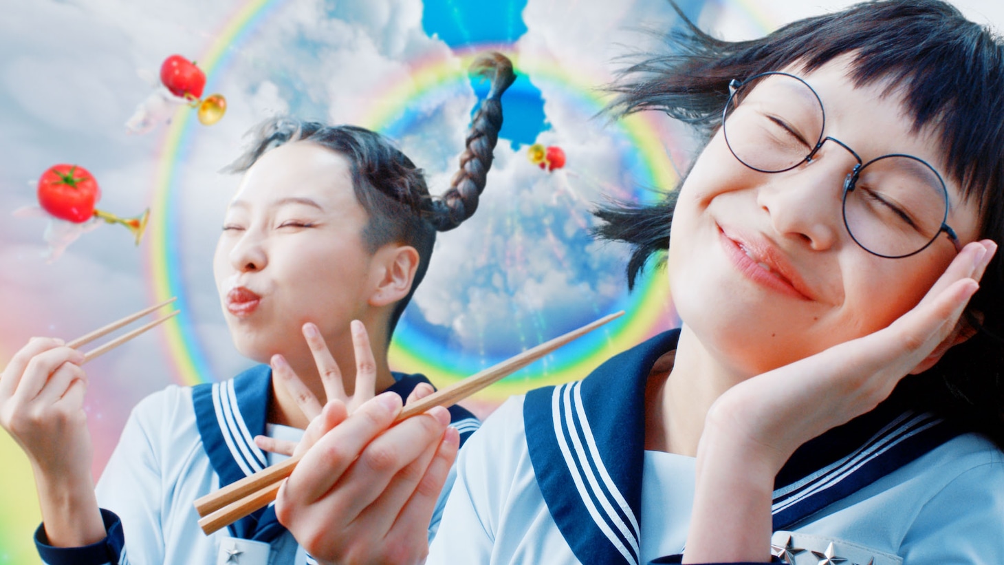 テレビCM「はみ出していく」編より。