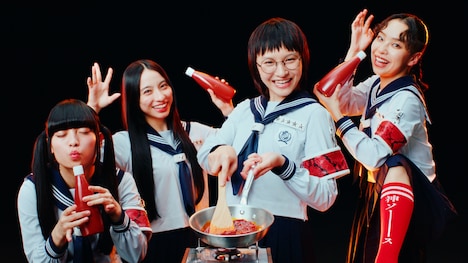 テレビCM「覚醒」編より。