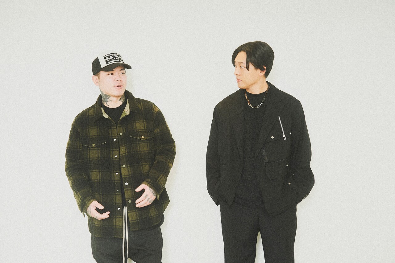 左からT-Pablow、KEN THE 390。