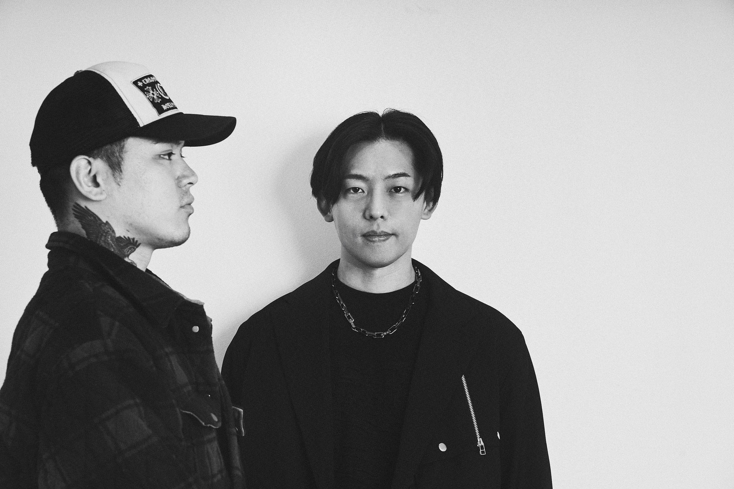 左からT-Pablow、KEN THE 390。