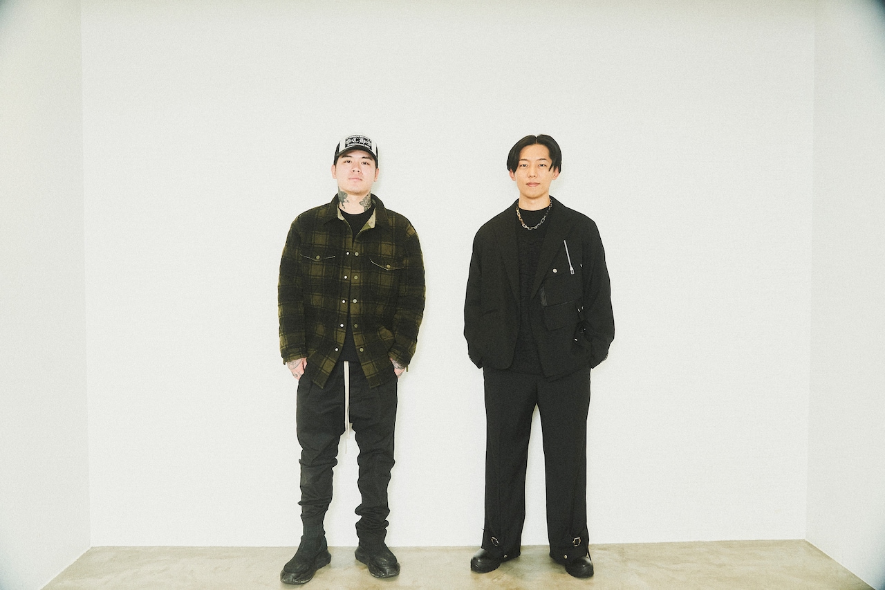 左からT-Pablow、KEN THE 390。