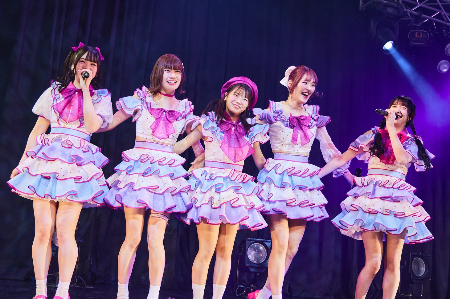 「notall新体制お披露目LIVE『Here we 5!!!!!』」の様子。