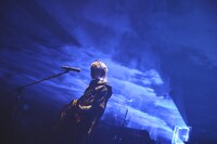 ano（撮影：鳥居洋介）