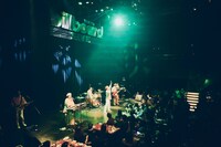 「HY 366DAYS Premium Live」の様子。（Photo by Tetsuya Yamakawa）