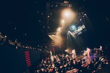 「HY 366DAYS Premium Live」の様子。（Photo by Tetsuya Yamakawa）