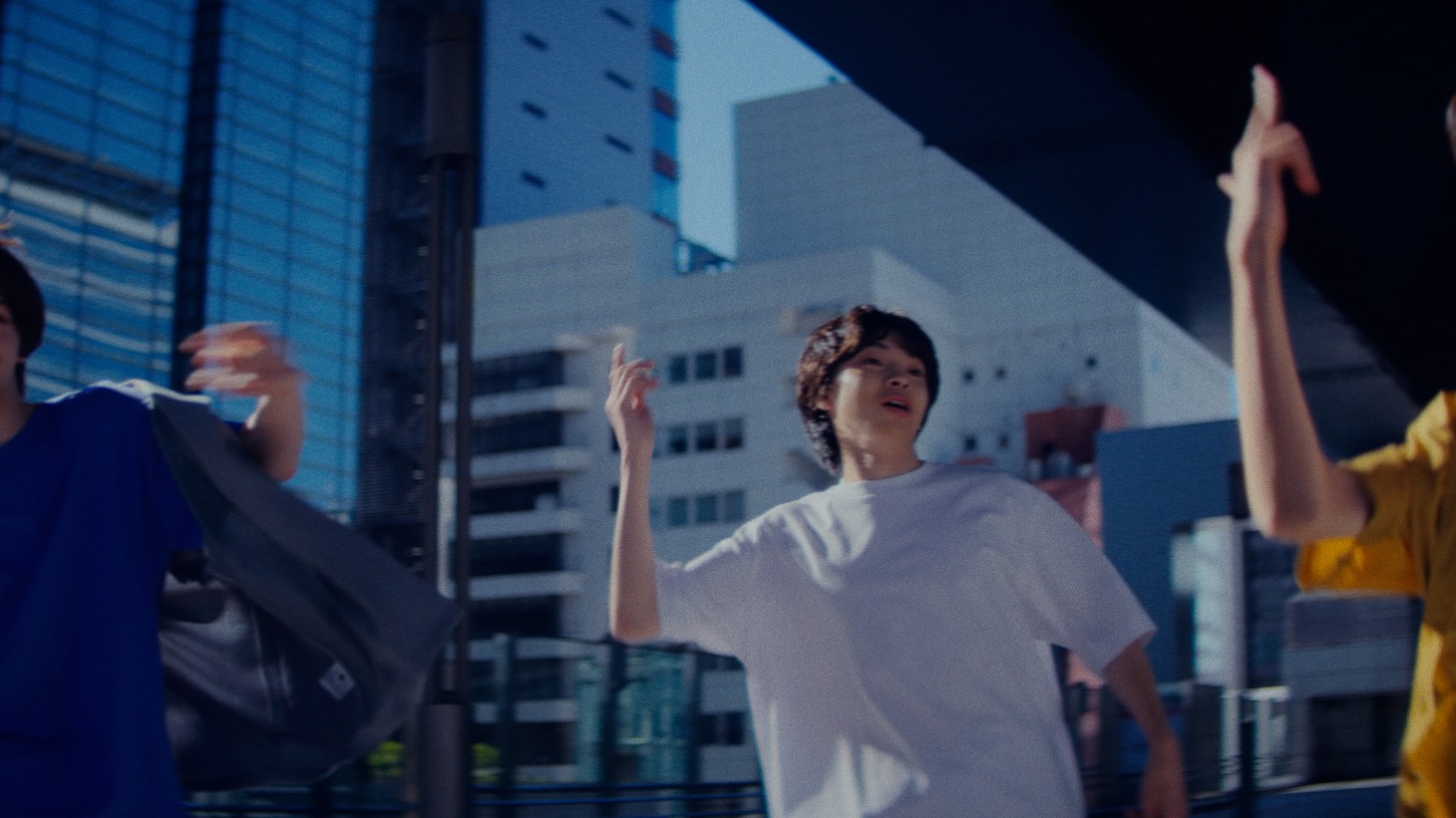 「アネッサ」のキャンペーン「ANESSA Global Campaign」第1弾動画より。