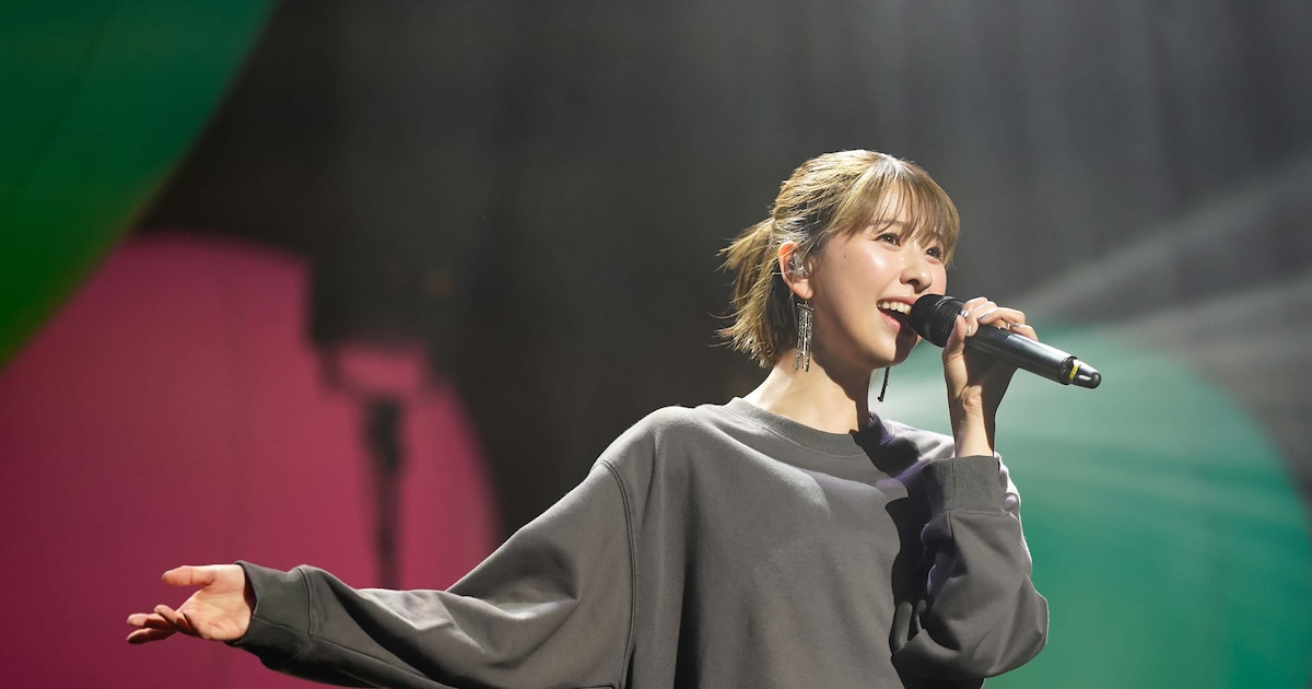 アイコラ 山本ひかる 玉井詩織、ついに実現した初ソロコン！さまざまなパフォーマンスで見せた「いろいろ」な色（ライブレポート / 写真22枚） - 音楽ナタリー