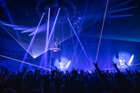 MOMOMETAL降臨の様子。（Photo by Takeshi Yao）