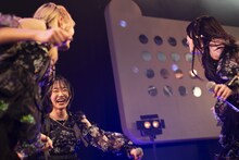 fishbowl（Photo by MAYUMI）