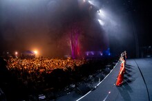 「SUPALAPA Festival 2024」初日公演よりXGのステージの様子。