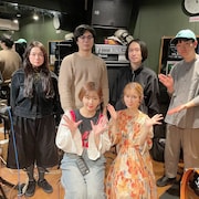 おとといフライデーのラストライブにトリプルファイヤー鳥居率いるスペシャルバンド登場