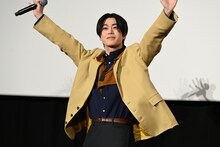 ロボロボダンスを踊り終えた木全翔也。