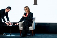 ストローが気に入らないYOSHIKI。