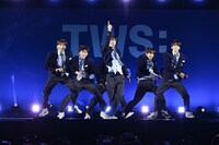 TWS (P)&(C) PLEDIS Entertainment　