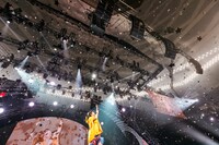 「Love Like Pop vol.24」日本武道館公演の様子。（撮影：岡田貴之）