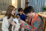「三日月とネコ」場面写真より。 (c)2024映画「三日月とネコ」製作委員会 (c)ウオズミアミ / 集英社