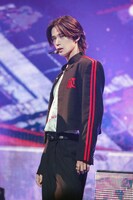 K  (c)HYBE LABELS JAPAN