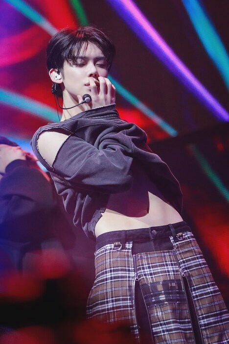 YEONJUN (P)&(C) BIGHIT MUSIC