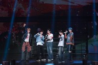 TOMORROW X TOGETHER (P)&(C) BIGHIT MUSIC