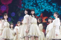乃木坂46 (c)乃木坂46LLC