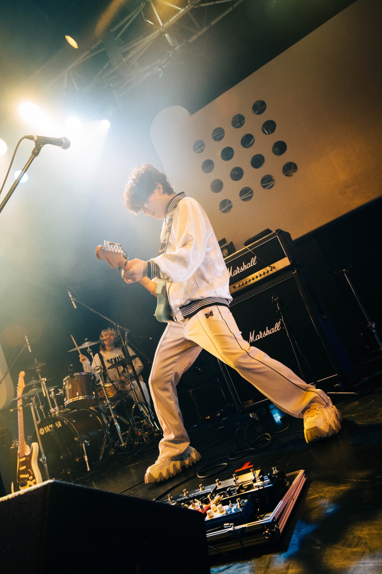 すりぃ ピック THREEE PiXXiE is ready for the first show at Tower